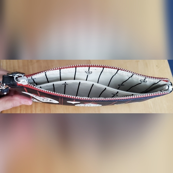 🎯Brighton Holiday Wristlet Pouch. - Picture 4 of 4
